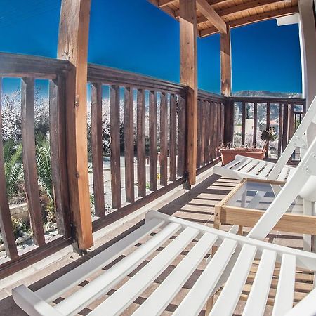 Villa Lania Royal Oak House By Trulycyprus Exterior foto